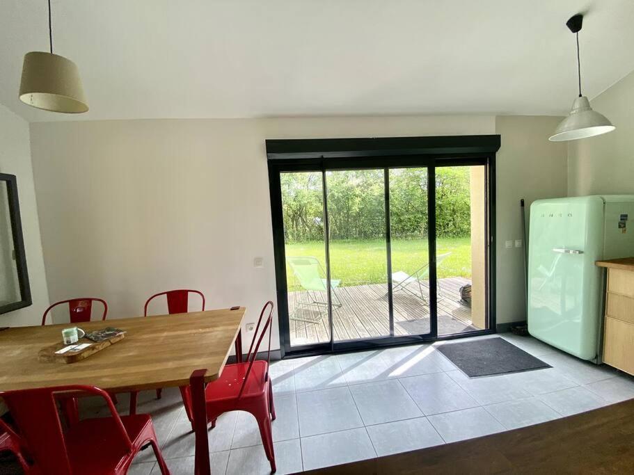 La Lande - Petite Maison Avec Jardin Vendat Kültér fotó
